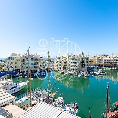 PUERTO DE BENALMÁDENA APARTAMENTO VACACIONAL con VISTAS AL MAR Y YATES TRES HABITACIONES 2 BAÑOS Esterno foto